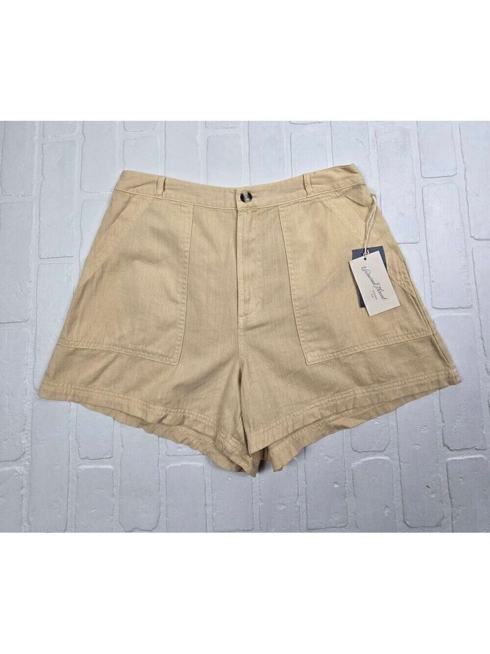 Universal Thread Tan  High Rise Utility Shorts Size 17